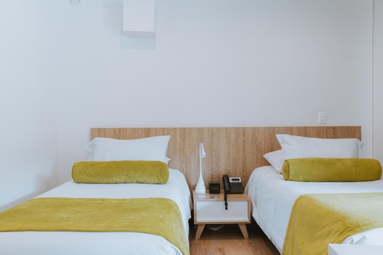 Travelers Rio Verde Living Suites Rionegro Exteriér fotografie