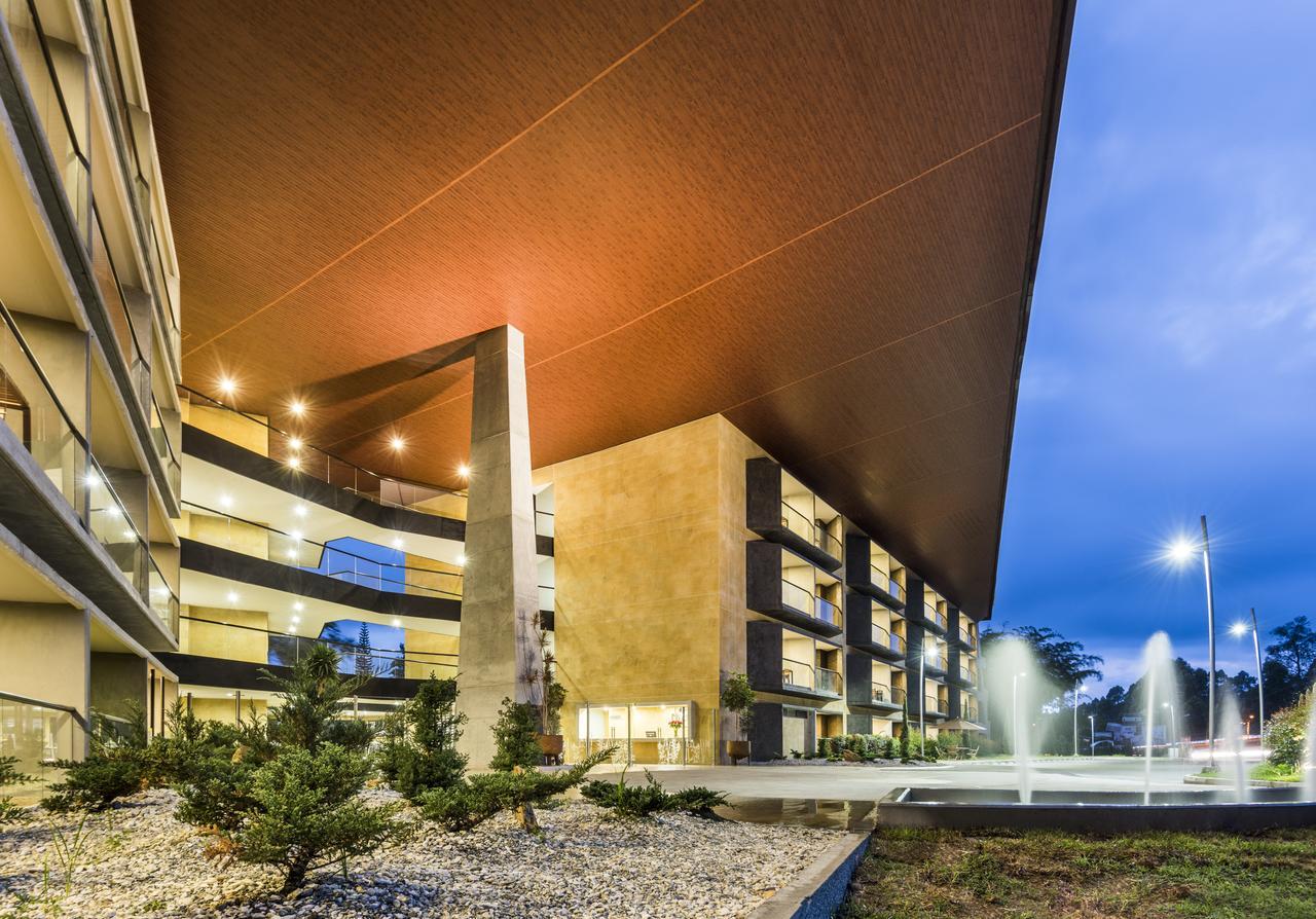 Travelers Rio Verde Living Suites Rionegro Exteriér fotografie